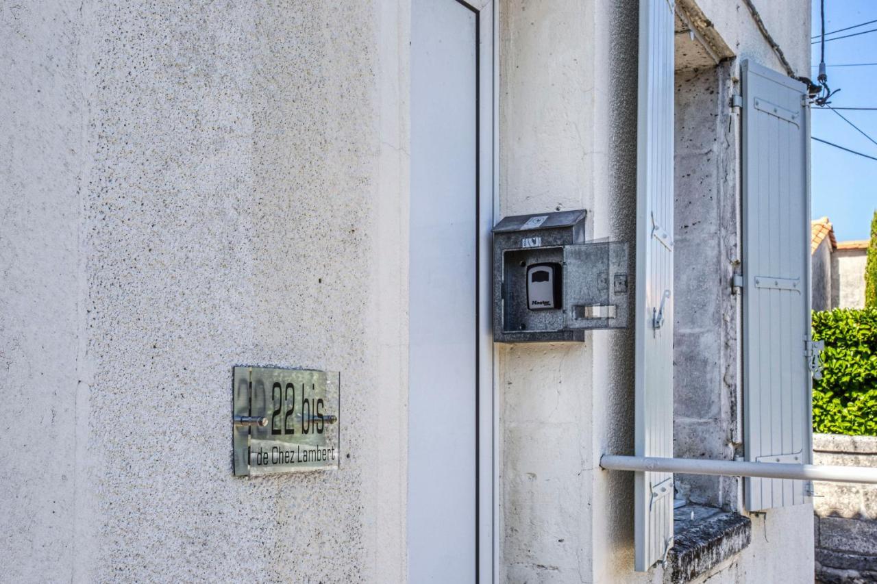 Appartement de Chez Lambert aseptisé et prêt T3 50m2 Netflix - Angoulême Extérieur photo